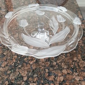 Studio Fine Crystal Tulipe Footed cake plate w/box